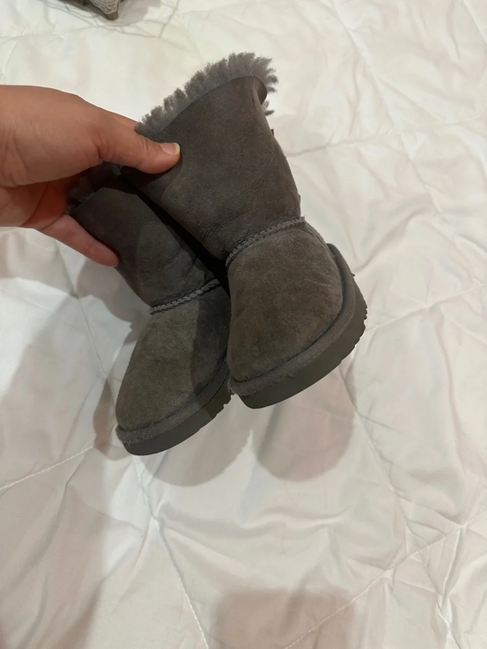 UGG Kids Gray Suede Shearling Boots with Back Bows size 7